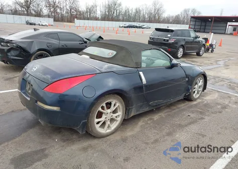 2007 Nissan 350Z Touring z USA, uszkodzony, nr VIN JN1BZ36A27M653757